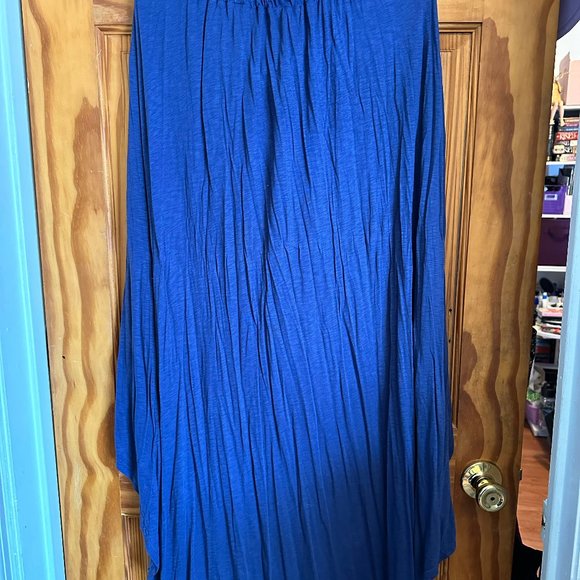DH Blue High-Low Skirt, Size M - Picture 2 of 2